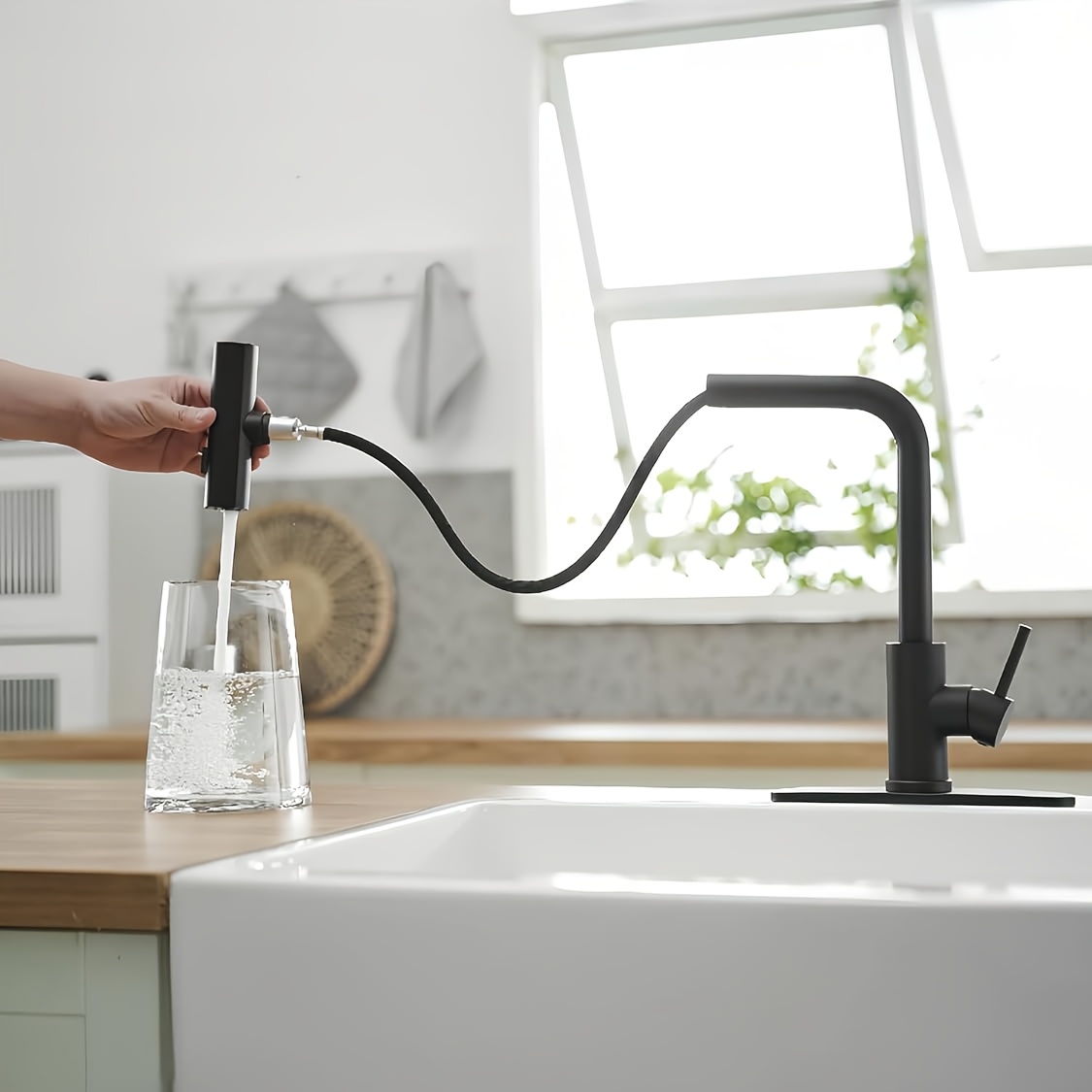 1 PC Black Kitchen Faucet With - огляд і ціна Commercial Kitchen Faucet